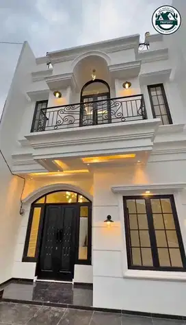 Rumah Lebar 9x17m2 Pinggir Jalan Setia budi  Selayang Ada Security