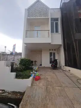 Dijual Rumah di Gren Natural Huis Tangerang Selatan
