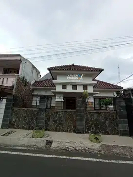 DIJUAL RUMAH DI CILIWUNG MALANG LANTAI 1,SIAP PAKAI