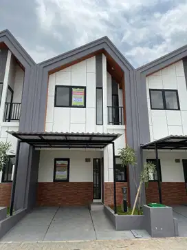 Di sewakan Rumah 2 Lantai Widari Village Legok Tangerang