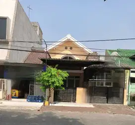Rumah Murah Siap Huni di Belakang Masjid Agung Surabaya
