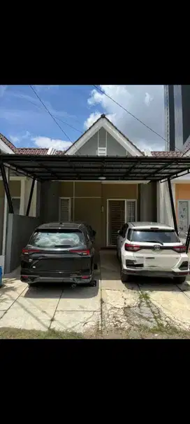 Disewakan rumah Navona Catalina, Gading Serpong  (posisi jalan lebar)