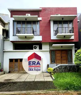 Dijual Rumah 2 lantai di Cibubur