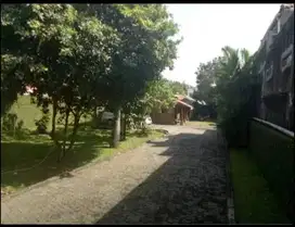 Dijual cepat Tanah berikut bangunan dekat Stasiun Tanjung barat
