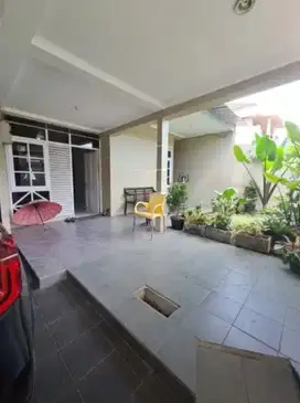 Dijual CEPAT Rumah Luas Nusa Loka