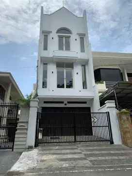 Dijual Rumah Satelit Barat Surabaya