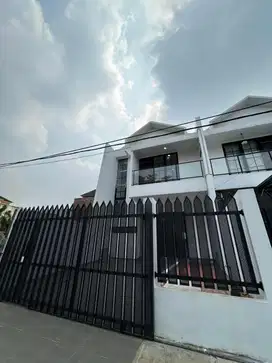 Rumah Baru Villa Melati Mas Bangunan Mandiri Private Cluster 2 Lantai