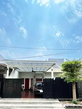 Rumah Dijual Penggilingan, Cakung. Komplek. Jalan Utama. Dkt Tol. NEGO
