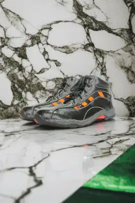 Grosir Sepatu Safety Samarinda