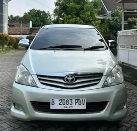 innova g 2009 diesel