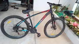 Jual BU sepeda mountain bike Merk Genio baru beli 5 bulan lalu