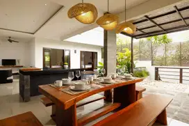 Dijual Villa Baru 3BR View Laut di Benoa, Nusa Dua