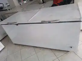 Dijual dan Disewakan Freezer 900lt Murah Poll