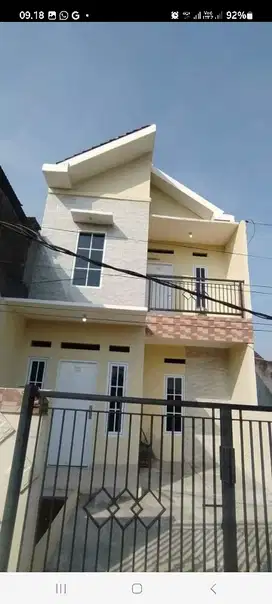 Rumah baru 2 lantai di harga murah