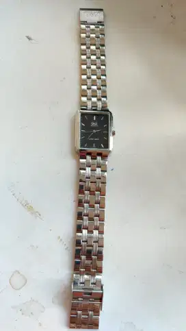 Jam Q&Q Pria wanita