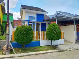 Jual rumah bangunan baru luas siap huni