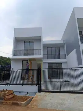 WTS / Dijual Cepat Rumah Siap Huni Brand New di Villa Melati Mas