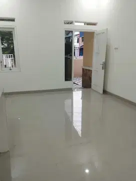 Dijual Rumah Asik Harga Oke di Taman Harapan Baru Bekasi