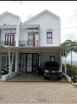 View cantik Rumah Villa di Cilame akses alternatif lembang cilame