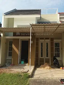 Rumah 1 1/2 lantai siap huni di Legenda Wisata Cibubur P3.079/24