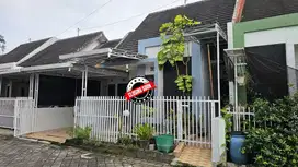 Rumah siap huni dalam perumahan area maguwoharjo strategis