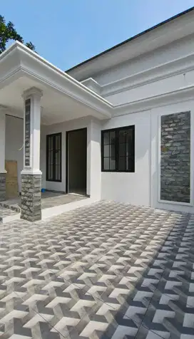 Rumah Baru 1 Lantai 3 Kamar Tidur Bangunan Luas Dekat Stasiun Depok