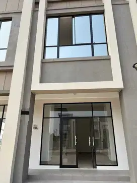 Ruko Milenial PIK 2 DISEWA Ukuran 4,5x12 Kosongan Siap Pakai