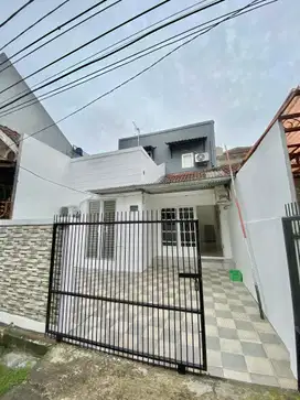 Rumah Cantik Siap Huni Harga Termurah Lokasi Strategis