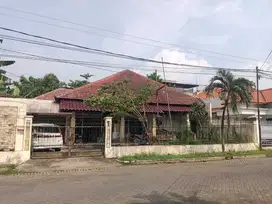 Rumah Jemursari Surabaya 18x30 2Lantai Bangunan Bagus Terawat Siap