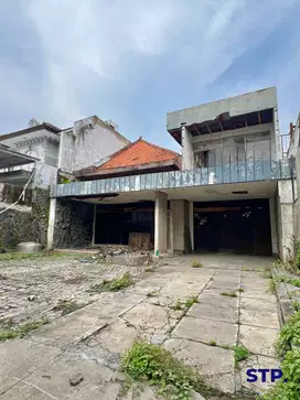 Hot Listing Rumah Komersil dekat Genteng Grand City
