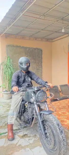 Motor Custom Honda GL 200 Tiger