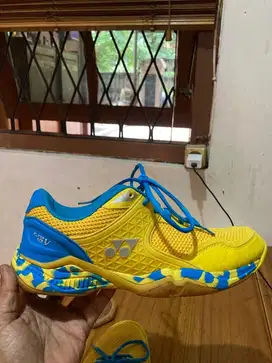 Sepatu Yonex Badminton Original