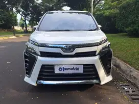 [OLXmobbi] Toyota Voxy 2.0 Bensin-AT 2020 Putih