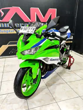 Kawasaki New Ninja ZX25R ABS SE Anniversary Th 2024 limited edition