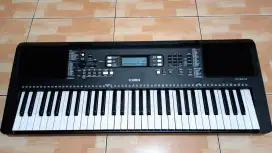 Keyboard yamaha psr E 373