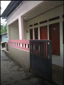 Disewakan Rumah Kontrakan Lokasi Strategis Belakang Stasiun Cisauk