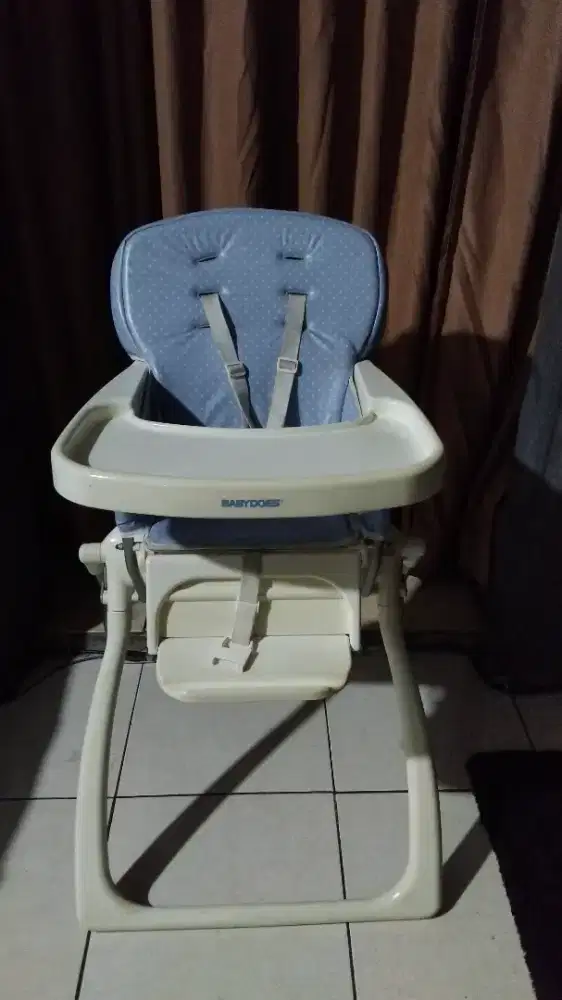 Kursi Makan Bayi