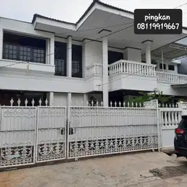 Rumah murah besar terawat di Kelapa Gading Puyuh