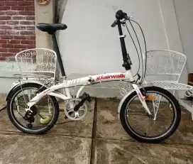 Sepeda Lipat Air Walk UK 20