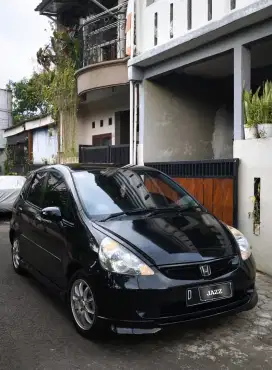 Di jual cepat jazz vtec sporty muluss