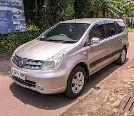 Grand Livina XV AT 2008 B nomer