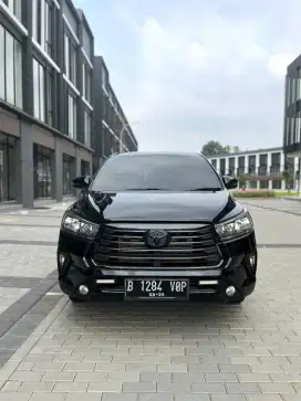 Toyota Innova Reborn G 2.4 Diesel 2021 Hitam – Elegan,Irit, dan Nyaman