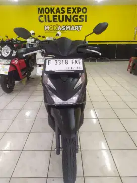 Dijual motor Honda Beat dlx smart key