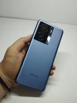 TERMURAH IQOO Z7 8/128 BLUE MULUS