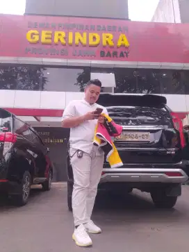 Driver mobil/ajudan
