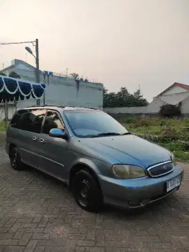 Kia Carnival 2001 Bensin