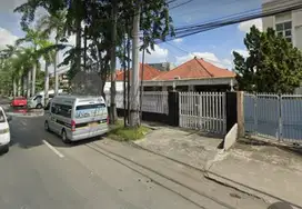 Surabaya Kota. Jln Kartini. Komersial area.