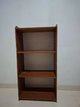 Rak buku kayu bekas