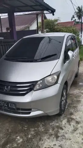 Honda Freed 2011 PSD