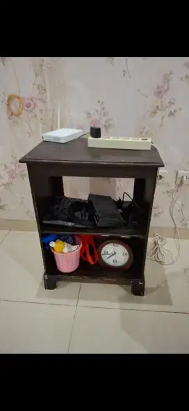 Rak tv kayu tingkat